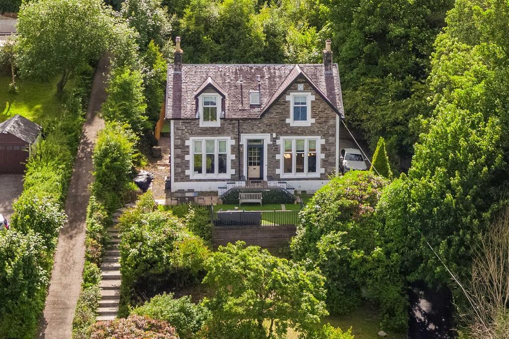 Clynder, Helensburgh 4 bed detached house £400,000