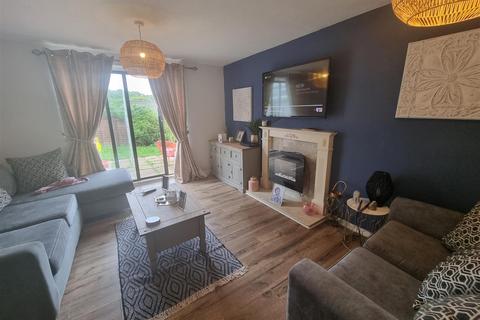2 bedroom end of terrace house for sale - Ffordd Taliesin, Killay, Swansea