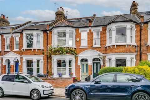 29 Whitehall Gardens, London, W4 3LT