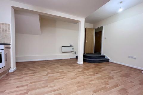 1 bedroom flat to rent - Bournemouth