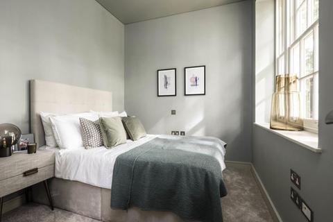 3 bedroom terraced house for sale - Raglan Street, Kentish Town, London, NW5