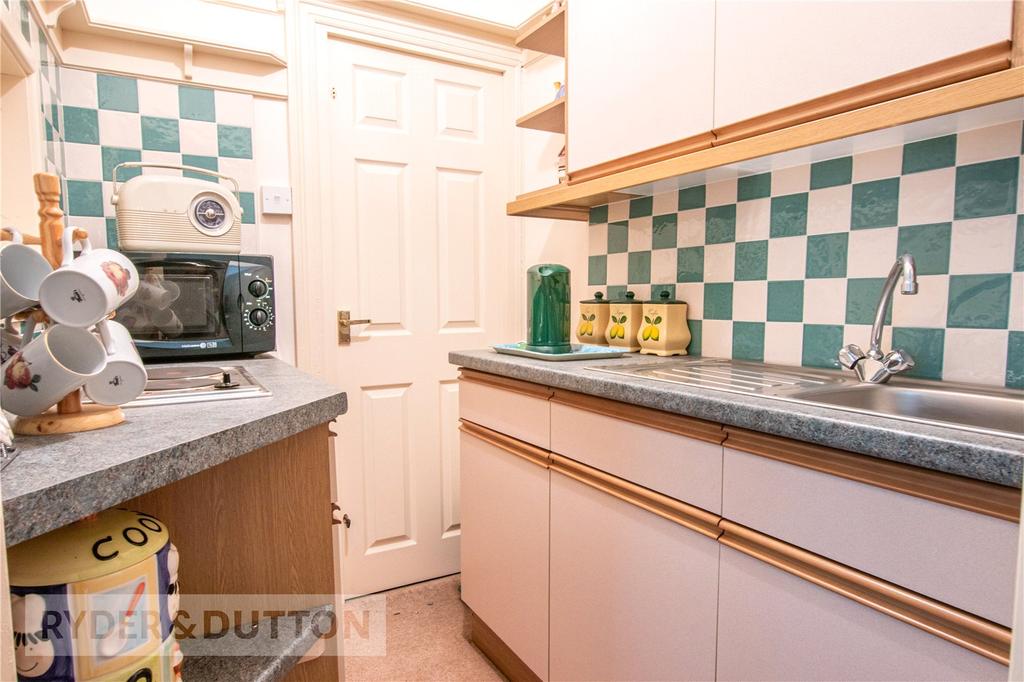 Hanson Lane, Huddersfield, West... 2 bed terraced house £95,000