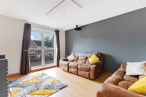 2 bedroom flat for sale - McMahon Grove, Bellshill