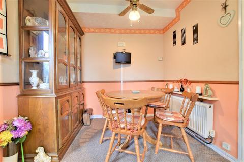 33 West Avenue, Mayland, Chelmsford, CM3 6AE