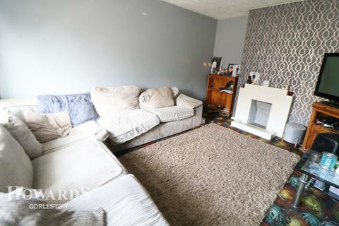 3 bedroom end of terrace house for sale, Newnham Green, Gorleston