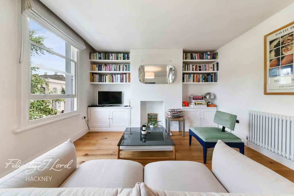 Walsingham Road, Clapton, E5 2 bed flat £625,000