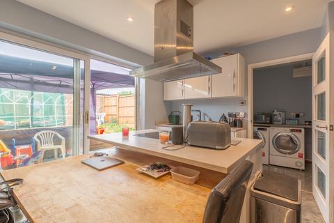 142 Harescombe, Yate, Bristol, BS37 8UF
