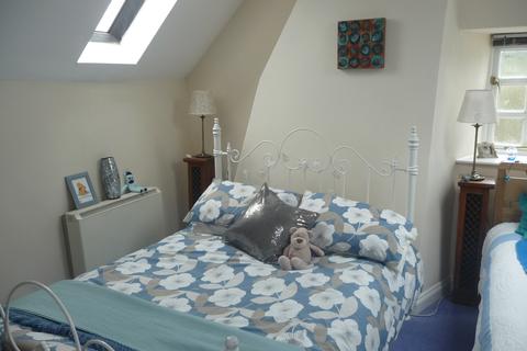 2 bedroom apartment to rent - Squirrel Lane, Duston, Northampton, NN5