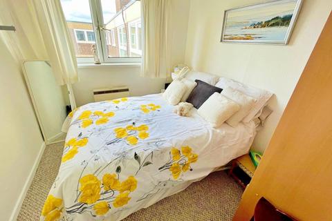 2 bedroom flat for sale, Bournemouth