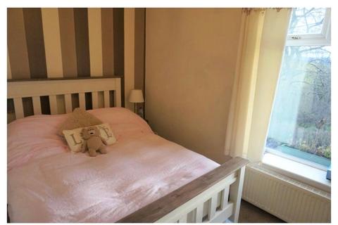 7 Dean Terrace, Ashton-under-lyne, OL6 8AL