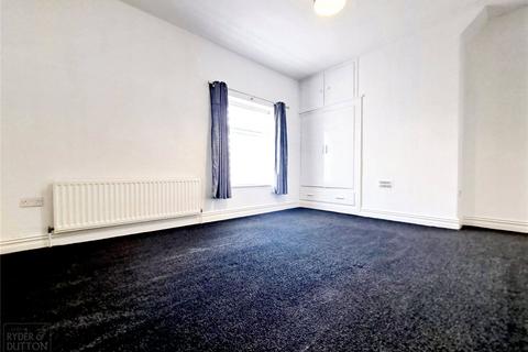 307 Greenacres Road, Oldham, OL4 2EJ