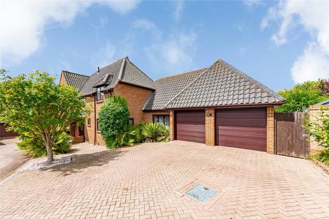 4 bedroom detached house for sale, Celeborn Street, South Woodham Ferrers, Chelmsford, Essex, CM3