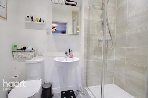 25 Armstrong Road, Luton, LU2 0FU