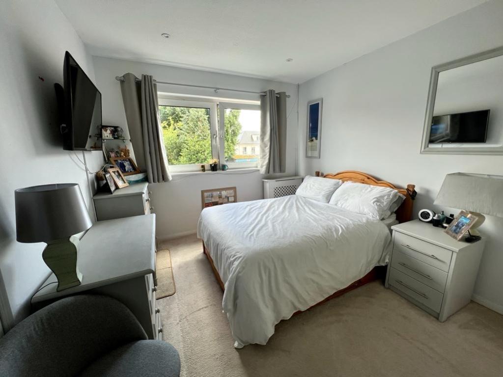 1 Grange Court - BEDROOM