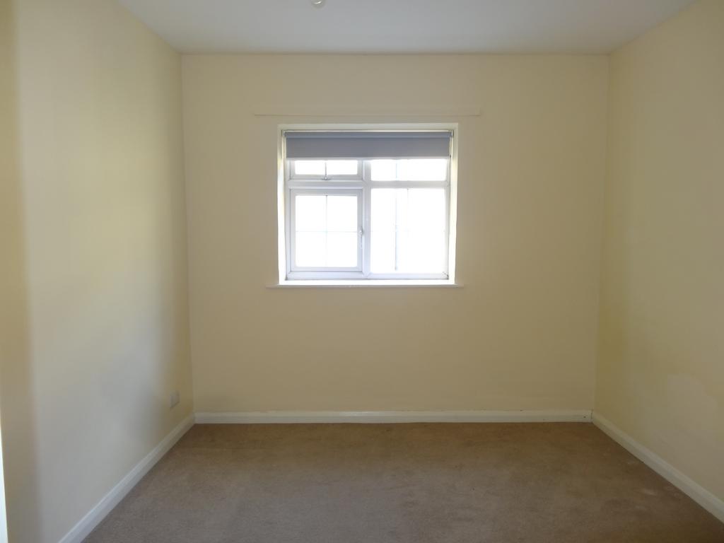 Bedroom (1 of 2)