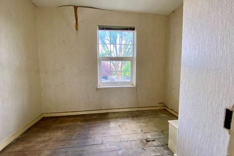34 Thermopylae Gate, London, E14 3AX