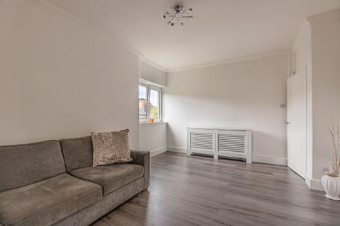 15 Fieldhead Drive, Glasgow, G43 1HJ