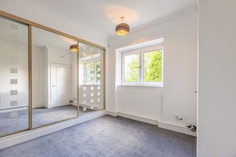 15 Fieldhead Drive, Glasgow, G43 1HJ
