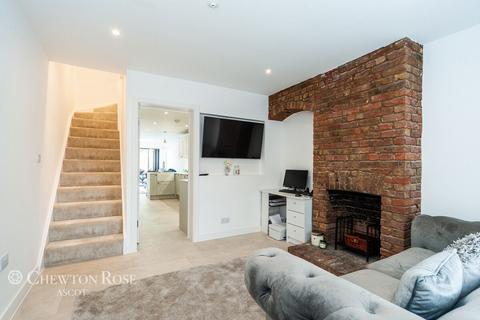 19 Course Road, Ascot, SL5 7HQ
