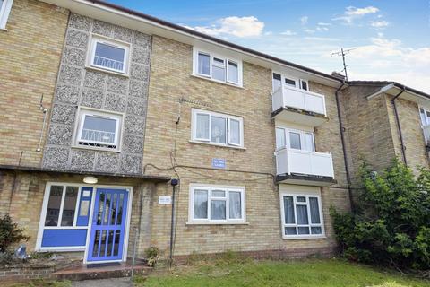 48b Antrobus Road, Amesbury, Salisbury, SP4 7NF