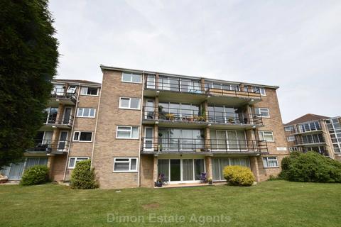 2 bedroom flat for sale, Ashurst Court, Gomer