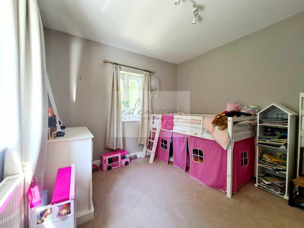 Bed 4.jfif