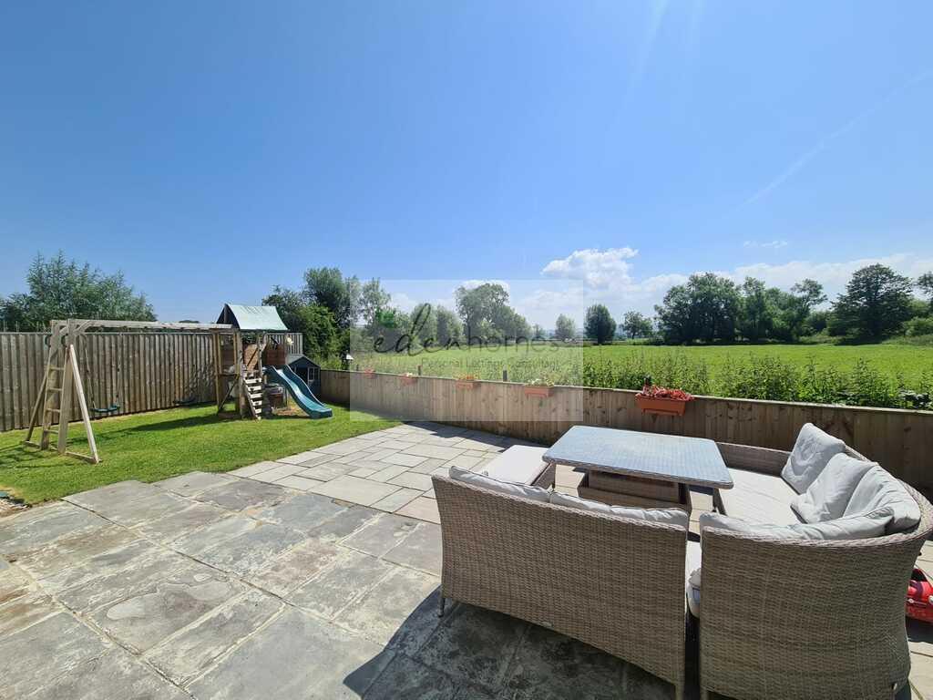 Back garden.jfif
