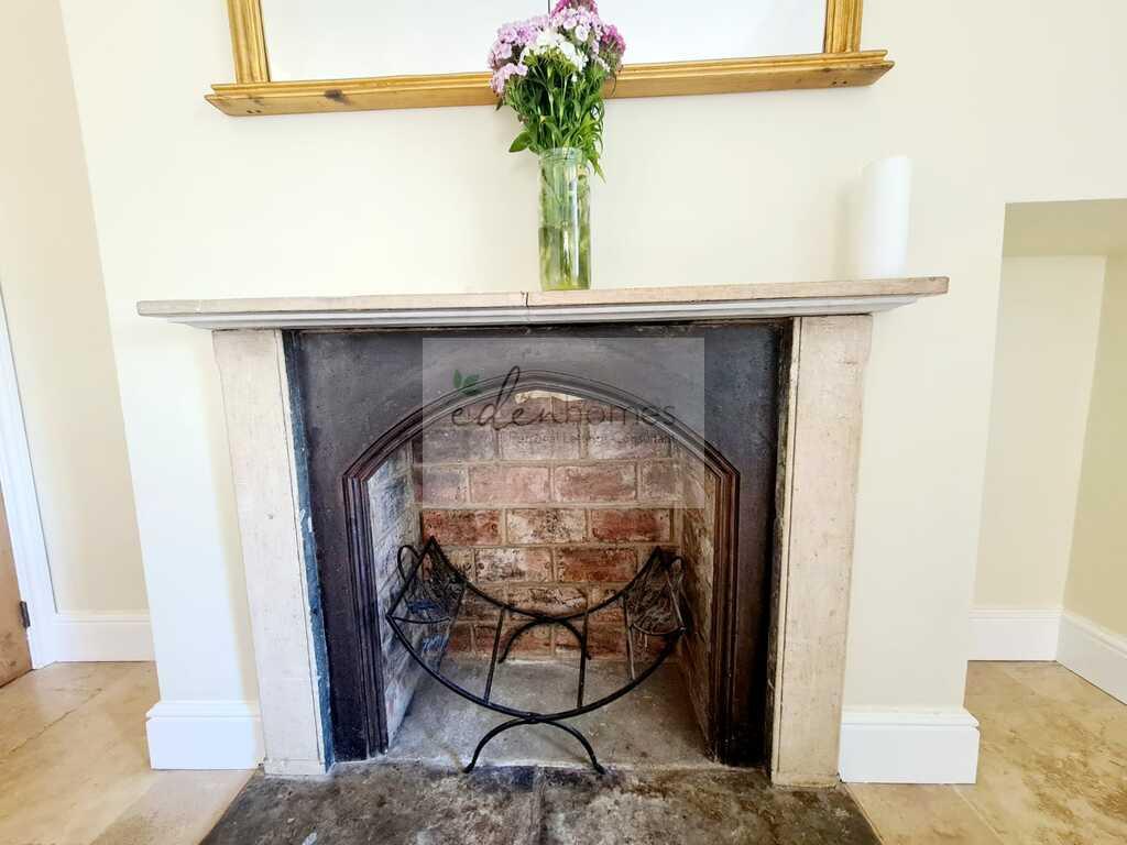 Dining fire.jfif
