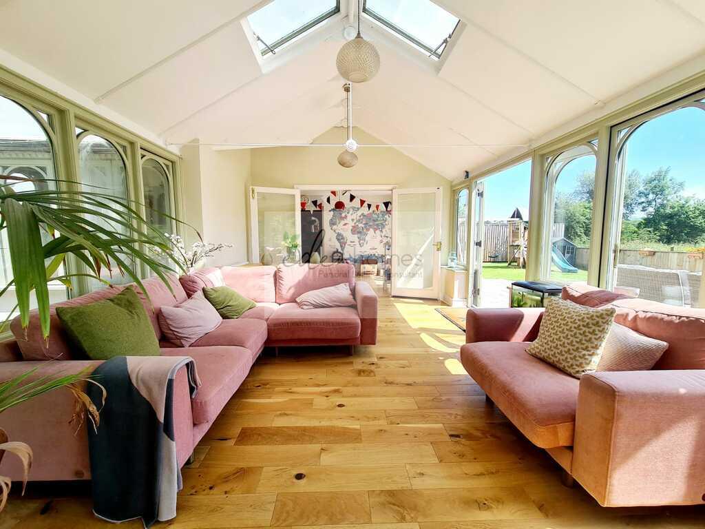 Conservatory 1.jfif