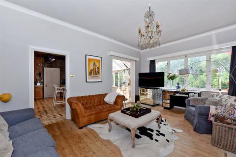 3 bedroom semi-detached house to rent, Quarry Wood, Marlow, Buckinghamshire, SL7