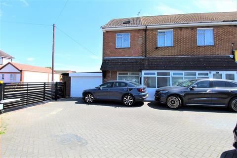 5 bedroom semi-detached house for sale - King Edward Drive, Grays
