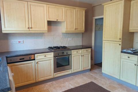 4 bedroom terraced house to rent, Main Street, High Bentham, LA2