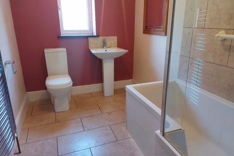 4 bedroom terraced house to rent, Main Street, High Bentham, LA2