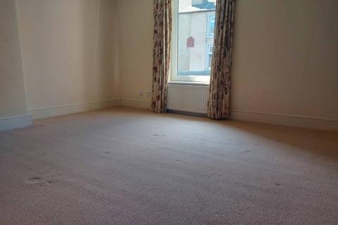 4 bedroom terraced house to rent, Main Street, High Bentham, LA2
