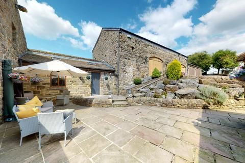 7 bedroom farm house for sale, Intake Gate Farm, Hawksworth, LS20 8PW