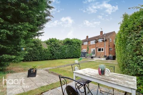 3 bedroom end of terrace house for sale - Tibbs Hill Road, Abbots Langley