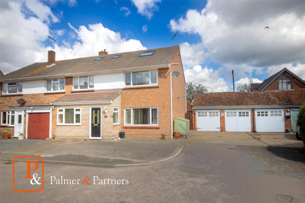 Blenheim Drive, Colchester, Essex, CO2 3 bed house £425,000