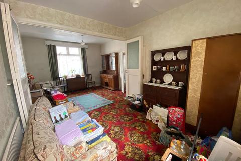 47 Pontrhondda Road, Tonypandy, CF40 2SZ