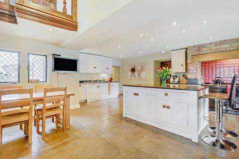 6 bedroom detached house for sale - Stocksfield, Northumberland