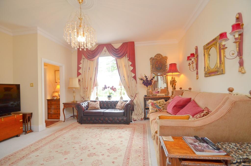 Laugherne House Laugherne Park Martley WR6 6RQ 2 Bed Apartment 