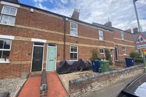 2 bedroom terraced house to rent - Temple Road,  Oxford,  OX4