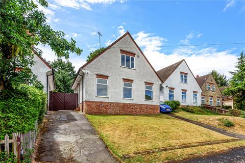 3 bedroom detached house to rent, Froxfield Avenue, Reading, RG1