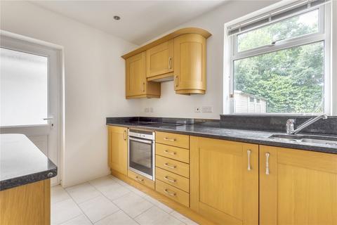 3 bedroom detached house to rent, Froxfield Avenue, Reading, RG1