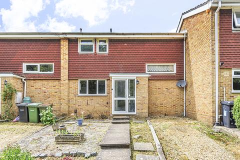3 bedroom terraced house for sale - Porteous Crescent, Chandler's Ford, Eastleigh, Hampshire, SO53