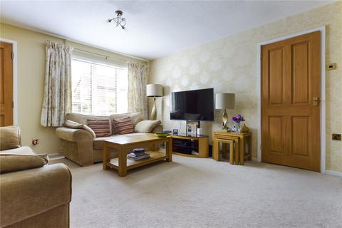 3 bedroom semi-detached house for sale - Cornwall Close, Tilehurst, Reading, Berkshire, RG31