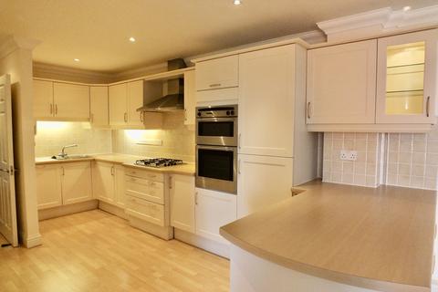 2 bedroom apartment to rent, Lower Baxter Street, Bury St. Edmunds IP33