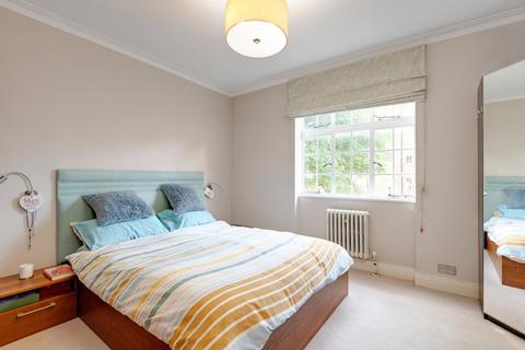 3 bedroom apartment for sale, Ashley Court, Frognal Lane