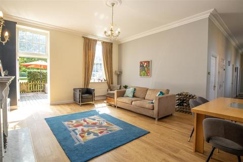 undefined, Lords Wood House, 18 Cayton Road,,Coulsdon