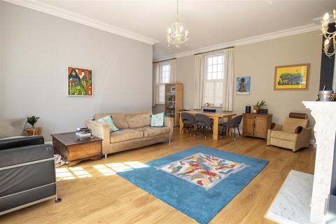 undefined, Lords Wood House, 18 Cayton Road,,Coulsdon
