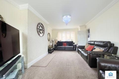 4 bedroom semi-detached house for sale - Beckett Road, Leicester, LE5